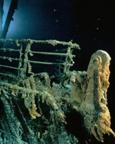Titanic ruins