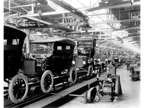 1924 Model T Assembly Line
