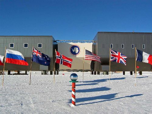 facts about south pole