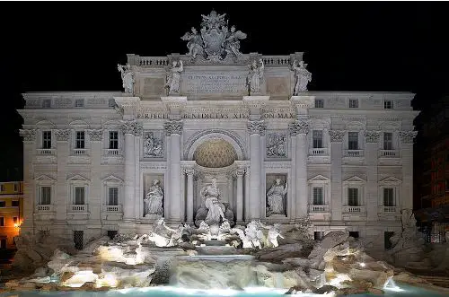 the trevi fountain pic
